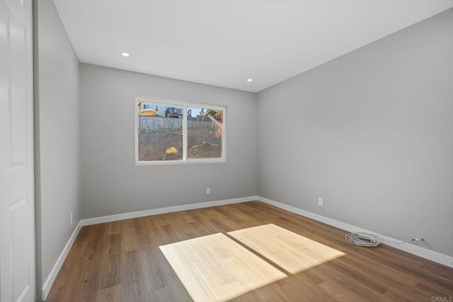 Detail Gallery Image 35 of 71 For 2755 Victoria Ave, Carlsbad,  CA 92010 - 4 Beds | 2/1 Baths