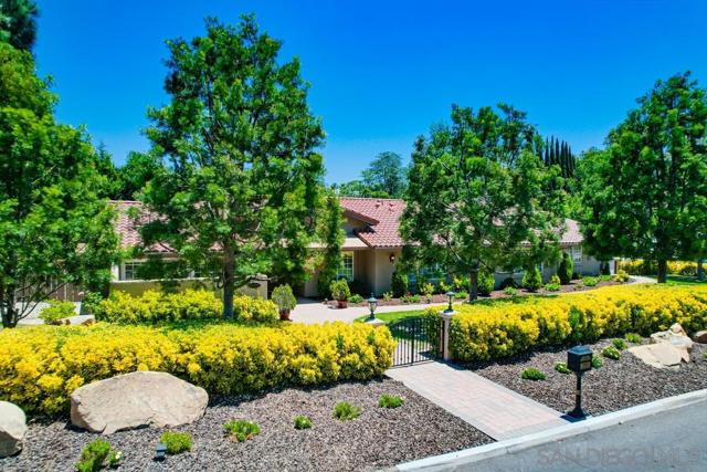 16657 Valle Verde Rd, Poway CA: https://media.crmls.org/mediaz/b875844e-79ab-4b4d-b39d-5c3ef62fecdd.jpg