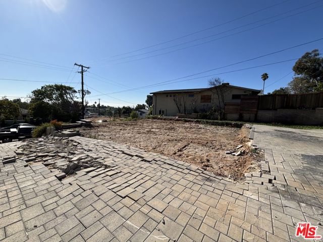 16101 Alcima Avenue photo 2