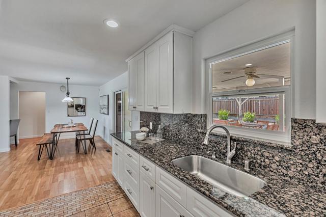 1081 Oak Street, Hollister CA: https://media.crmls.org/mediaz/b877d132-a1f2-4712-84b0-f0eb5fb8d37b.jpg