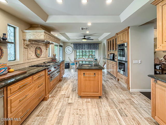1832 Calle Salto, Thousand Oaks CA: https://media.crmls.org/mediaz/b878769e-9d20-4547-a08c-22ab930d806a.jpg