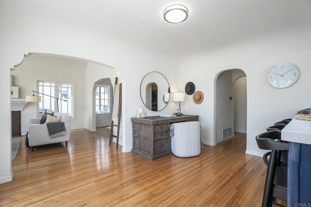 3120 Curtis - photo 15