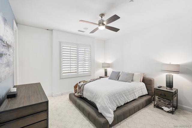 6152 Avenida Del Duque, Rancho Santa Fe CA: https://media.crmls.org/mediaz/b87a98e5-d836-4ca9-962b-b3b2b419fe82.jpg