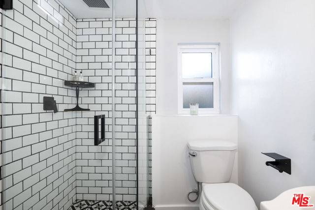 3741 Woolwine Drive, Los Angeles CA: https://media.crmls.org/mediaz/b87ad64f-51c8-4c18-bcd0-9599660a3f72.jpg