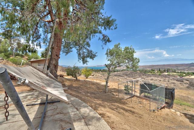 20329 Luchs Rd, Perris CA: https://media.crmls.org/mediaz/b87ae6c6-9de2-4807-af2c-a55f4da1dc10.jpg