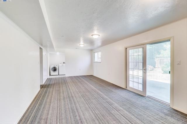 4435 Cambria St, Fremont CA: https://media.crmls.org/mediaz/b87afa15-68ac-44aa-af98-dd4450472a06.jpg