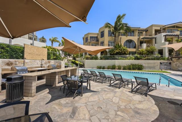 5470 La Jolla Boulevard, La Jolla CA: https://media.crmls.org/mediaz/b87bd6ad-ef64-47c9-aa34-c888a3137dfc.jpg