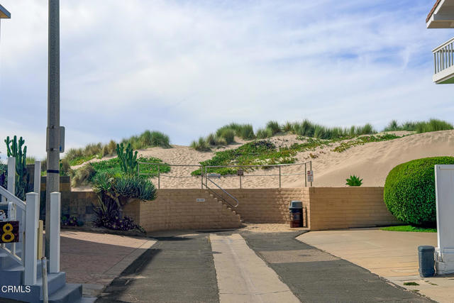 Detail Gallery Image 33 of 33 For 1089 Belfast Ln, Ventura,  CA 93001 - 3 Beds | 2 Baths