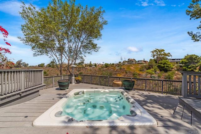 Detail Gallery Image 4 of 25 For 5133 Biltmore, San Diego,  CA 92117 - 3 Beds | 2/1 Baths