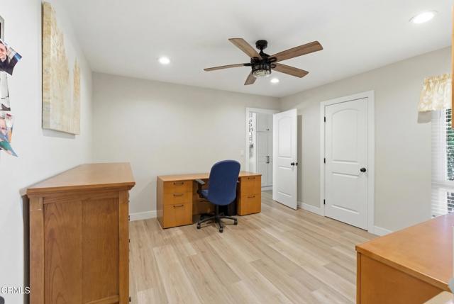 2174 WILCOX Street, Camarillo CA: https://media.crmls.org/mediaz/b87d524f-2d59-4b9e-95f9-461f78957080.jpg