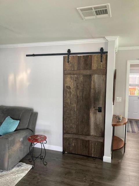 7217 San Luis Street, Carlsbad CA: https://media.crmls.org/mediaz/b87e87ce-c171-4cf4-b174-4e05df59d8da.jpg