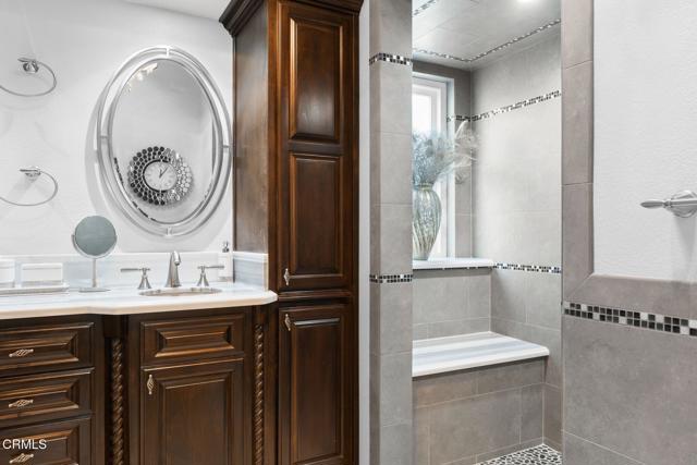 Detail Gallery Image 13 of 32 For 2112 Bermuda Dunes Pl, Oxnard,  CA 93036 - 3 Beds | 2/1 Baths