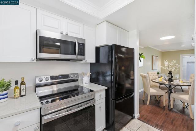 1804 Wildbrook Ct, Concord CA: https://media.crmls.org/mediaz/b8804afe-950c-4ac6-807e-c814745d0106.jpg
