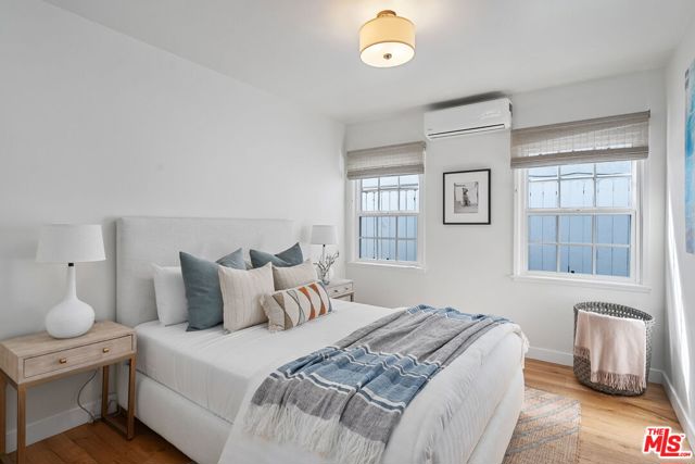 3627 Veteran Avenue, Los Angeles CA: https://media.crmls.org/mediaz/b881b5df-2c6d-4ec5-b369-219268220a4c.jpg