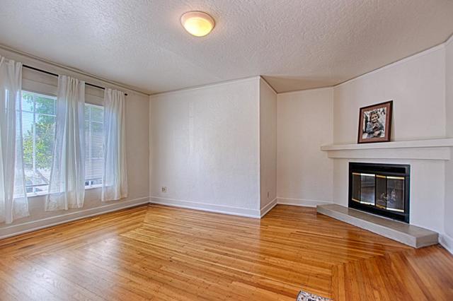 144 Van Ness Avenue, Santa Cruz CA: https://media.crmls.org/mediaz/b881bba1-0595-49fe-a204-ff3bfdf0eb1e.jpg