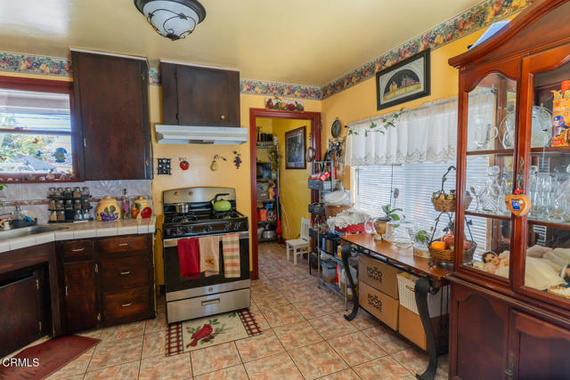 Detail Gallery Image 8 of 28 For 153 E Date Street St, Oxnard,  CA 93033 - 3 Beds | 1 Baths