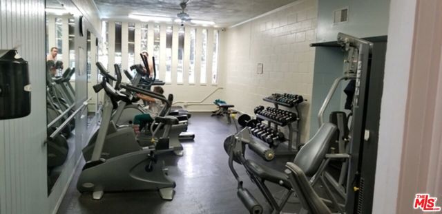 8316 Raintree Circle, Culver City CA: https://media.crmls.org/mediaz/b88279a2-722d-480a-b0af-a197ee6d9eec.jpg