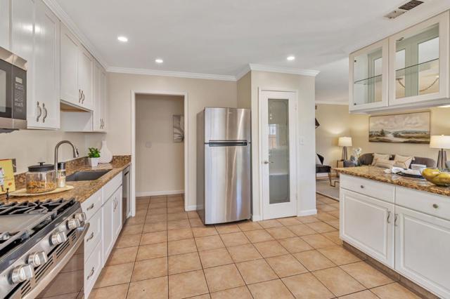2081 Sheraton Drive, Santa Clara CA: https://media.crmls.org/mediaz/b883503f-1b63-4a75-b1eb-862cc4cea170.jpg