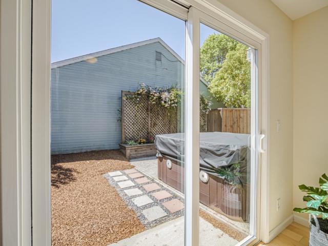 1331 Leila Court, Santa Cruz CA: https://media.crmls.org/mediaz/b8887c60-3a74-4207-a78f-a2019f41e2c4.jpg