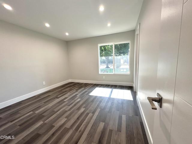 Detail Gallery Image 18 of 30 For 10462 Yarmouth Ave, Granada Hills,  CA 91344 - 4 Beds | 2 Baths