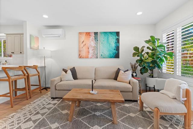 Detail Gallery Image 7 of 34 For 234 Delphinium St, Encinitas,  CA 92024 - 2 Beds | 2 Baths