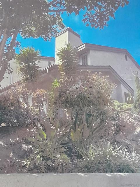 0 3324 Caminito Eastbluff  158