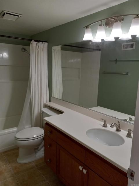 Detail Gallery Image 8 of 11 For 701 Kettner Blvd. #58,  San Diego,  CA 92101 - 2 Beds | 2 Baths