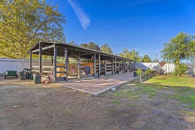 Detail Gallery Image 26 of 59 For 17959 Bluegrass Rd, Ramona,  CA 92065 - 7 Beds | 7 Baths