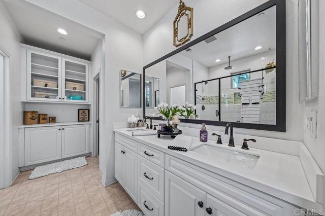 Detail Gallery Image 14 of 21 For 1115 Calle Oroblanco #3,  Chula Vista,  CA 91913 - 3 Beds | 3 Baths