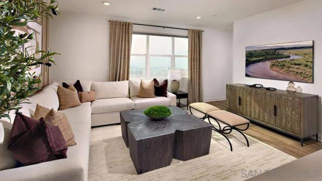 857 Cheyne Loop, Chula Vista CA: https://media.crmls.org/mediaz/b88b173a-d9e1-4cf1-838a-09c6da25af52.jpg