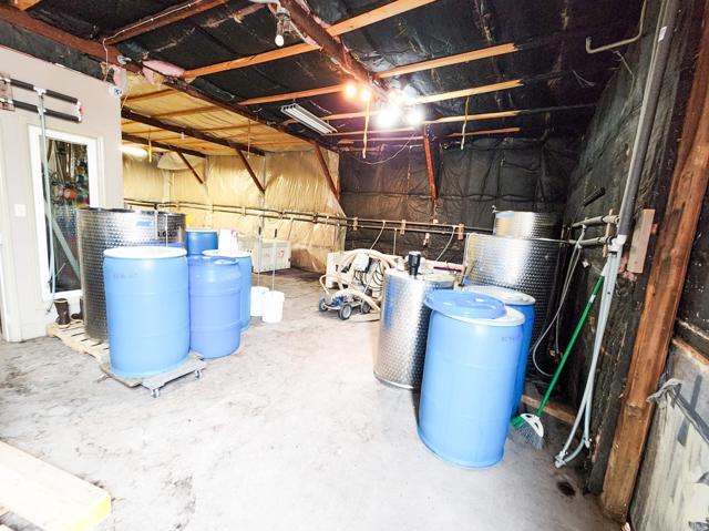 25260 E Old Julian Hwy, Ramona CA: https://media.crmls.org/mediaz/b88bec41-e6af-491e-a813-8dafeca33e29.jpg
