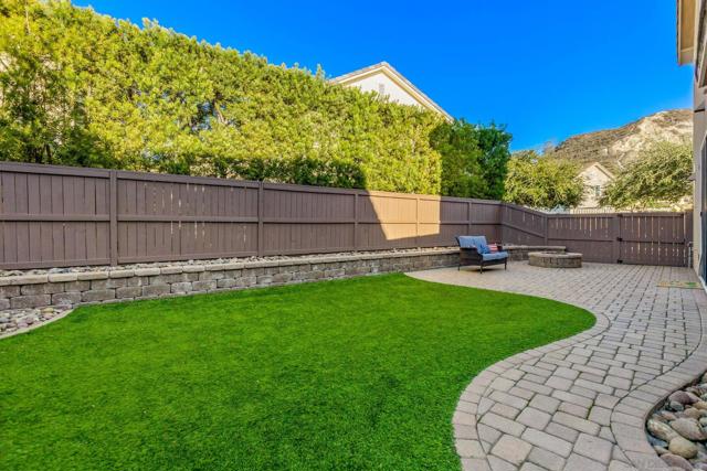 2769 Overlook Point Dr, Escondido CA: https://media.crmls.org/mediaz/b88bf990-2275-46fb-b4eb-ffa9e780d2a1.jpg