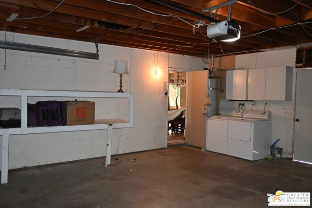 Image 10 of 17 For 552 Orchid Tree Lane