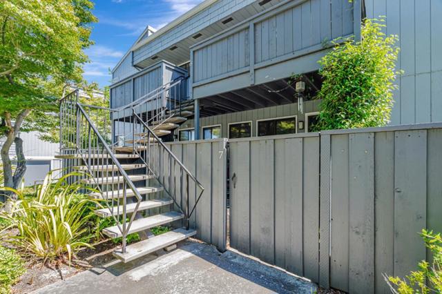 4020 Williams Road, San Jose CA: https://media.crmls.org/mediaz/b88d140b-1791-4c0d-bea2-6df2401c0b08.jpg