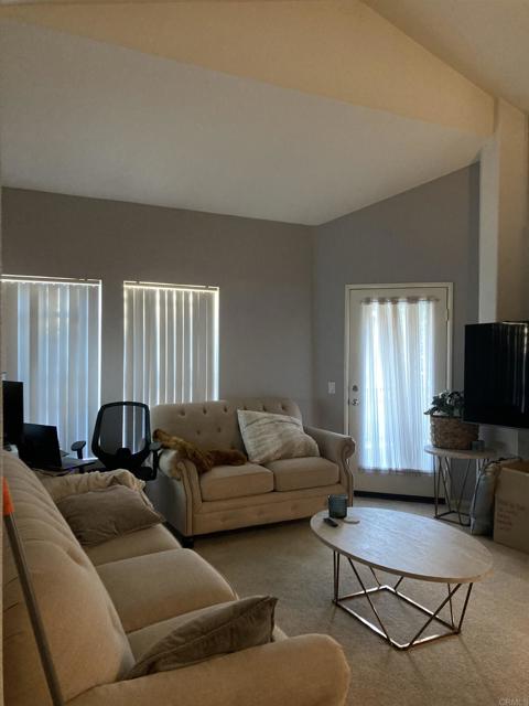 Detail Gallery Image 9 of 30 For 16941 Meadowlark Ridge Rd #1,  Rancho Bernardo (San Diego),  CA 92127 - 2 Beds | 2 Baths