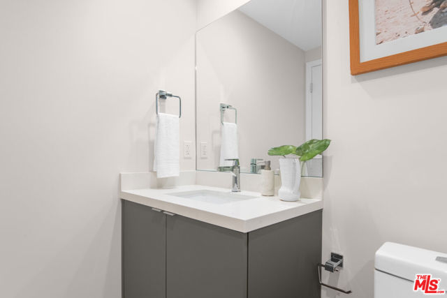 1226 S Bedford Street, Los Angeles CA: https://media.crmls.org/mediaz/b88de968-82fe-49c3-b433-cbc84f1708d9.jpg