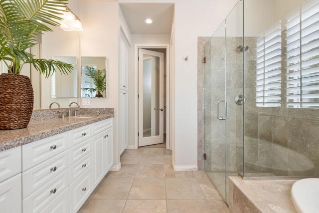 28621 W Natoma Drive, Cathedral City CA: https://media.crmls.org/mediaz/b88e25ac-1dc0-45de-b201-ffecf742253b.jpg