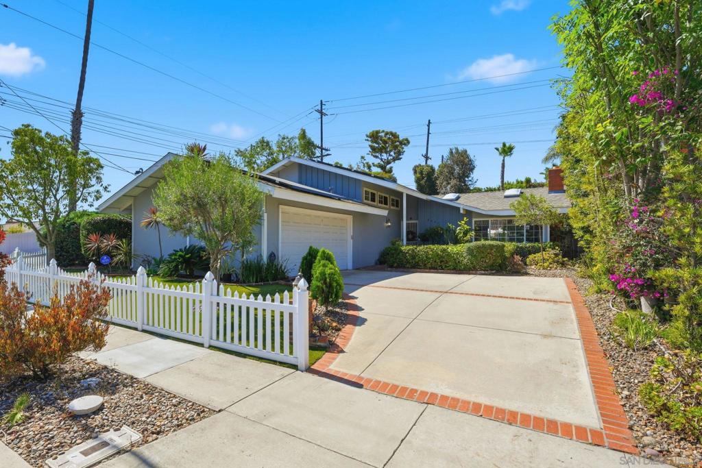 8087 Blue Lake Dr