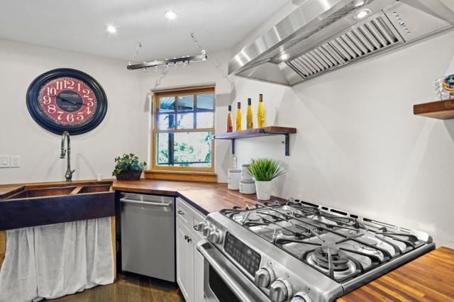 20420 Idylwild Road, Los Gatos CA: https://media.crmls.org/mediaz/b88f0db1-7577-4936-b591-ca8f0bd57982.jpg