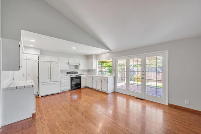 1369 Joyner Court, San Jose CA: https://media.crmls.org/mediaz/b88f5ba9-8fa4-4d51-8216-de2ee778fcce.jpg