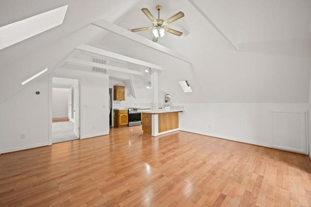 6607 Arlington Drive, Pleasanton CA: https://media.crmls.org/mediaz/b88f5f89-8c87-45d2-ae7a-f0d125855b1e.jpg