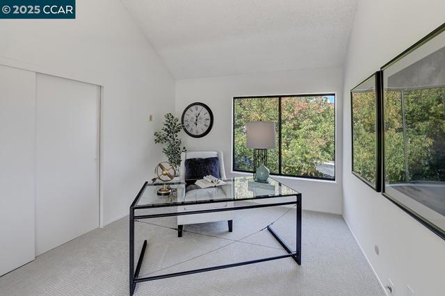 3244 Terra Granada Dr, Walnut Creek CA: https://media.crmls.org/mediaz/b89095c4-6c41-4a81-b9f0-0ebf3391604f.jpg