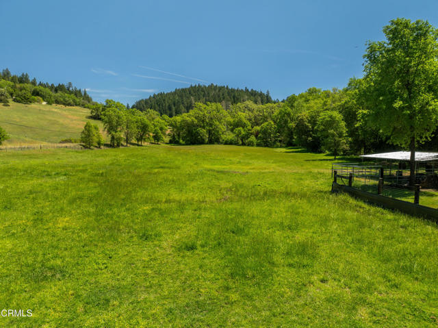 3901 Canyon Road, Willits CA: https://media.crmls.org/mediaz/b89125a7-34db-481b-87d7-67b17545fc67.jpg