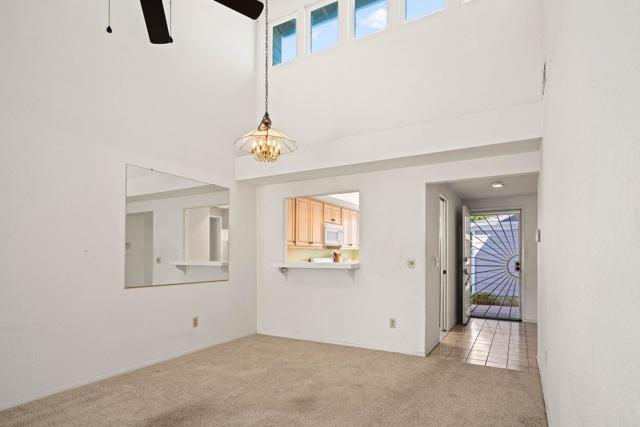 Detail Gallery Image 14 of 43 For 1015 Gleneagles Pl, Vista,  CA 92081 - 2 Beds | 2 Baths