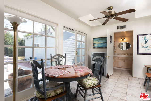 14755 Huston Street, Sherman Oaks CA: https://media.crmls.org/mediaz/b891981a-a10e-45e5-809f-af6e66fc6dda.jpg