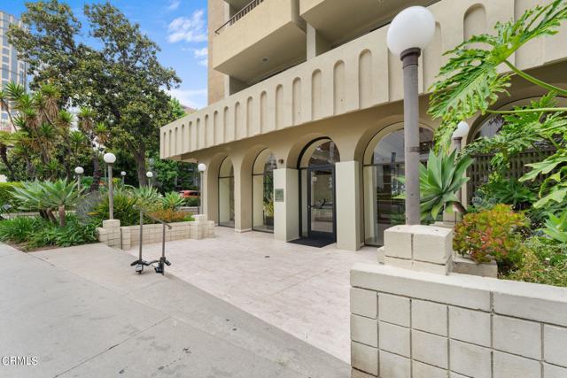 Detail Gallery Image 46 of 50 For 1300 Midvale Ave #407,  Los Angeles,  CA 90024 - 2 Beds | 2 Baths