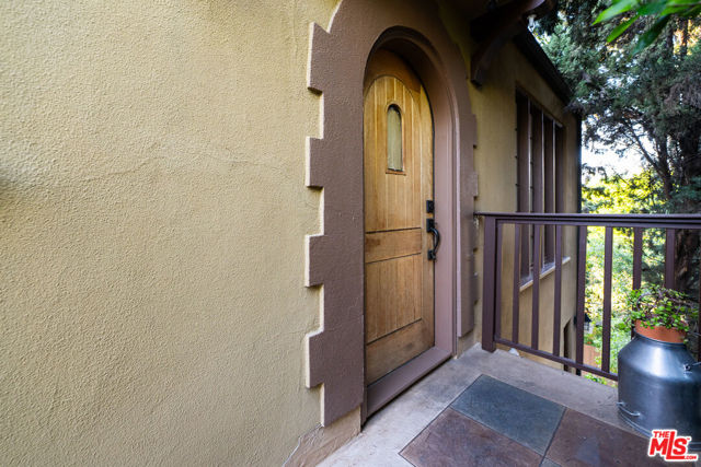 263 Lamont Drive, Los Angeles CA: https://media.crmls.org/mediaz/b894f21d-455e-4ffb-b182-1ac80c514377.jpg