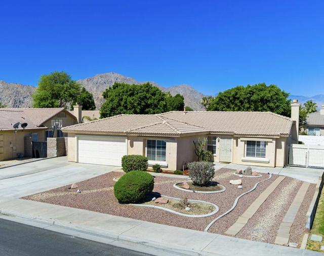 45405 Deerbrook Circle, La Quinta CA: https://media.crmls.org/mediaz/b89549e5-1acc-4379-b29b-54161b55ea13.jpg