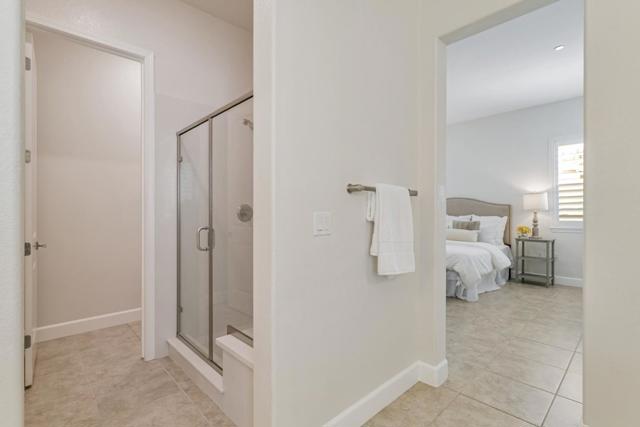 7942 Cinnamon Way, Gilroy CA: https://media.crmls.org/mediaz/b8956497-e0e8-4a21-a157-0d8f32bfeb00.jpg