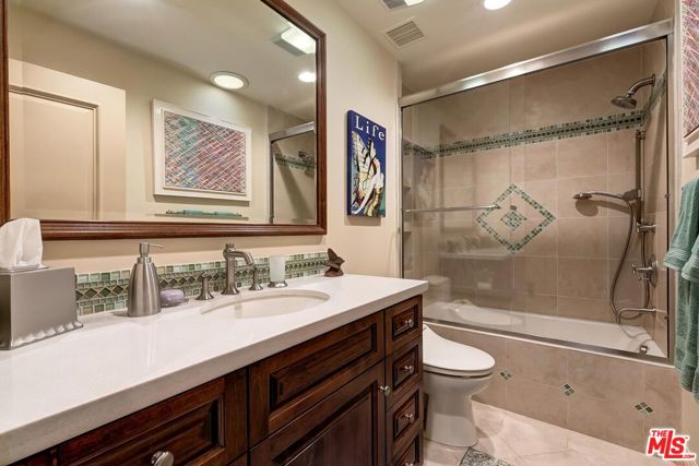 Drew Fenton | 10212 Briarwood Drive Los Angeles CA | MLS: 7608311